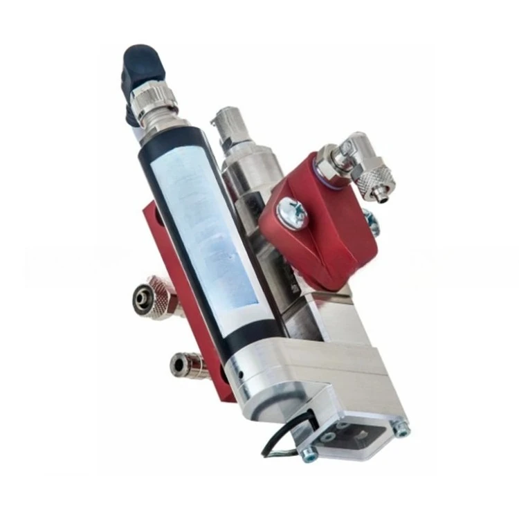 Miniature metering pump, nozzle