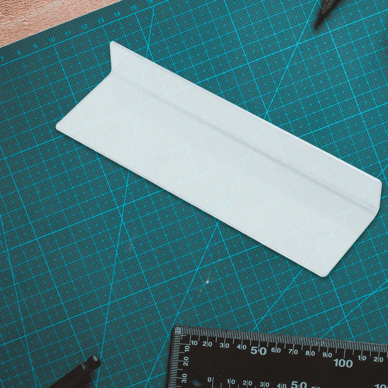 

Sturdy Acrylic Shelf Dividers Transparent Closet Organizer Home Store Supermarket Space Saving Storage Rack Accessories