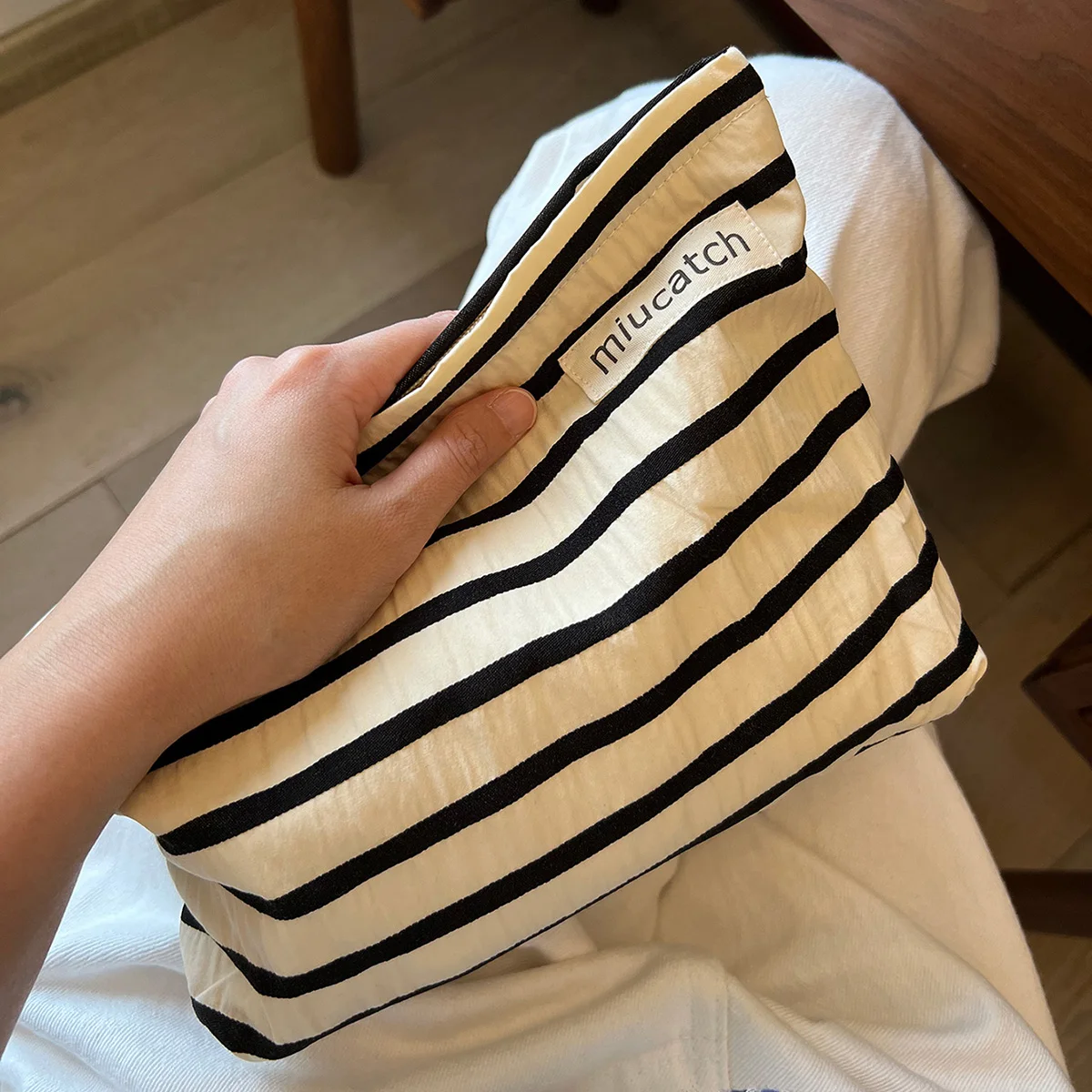 Classic striped canvas Women\'s cosmetics skin care products storage bag simple temperament girls cosmetic bag portable