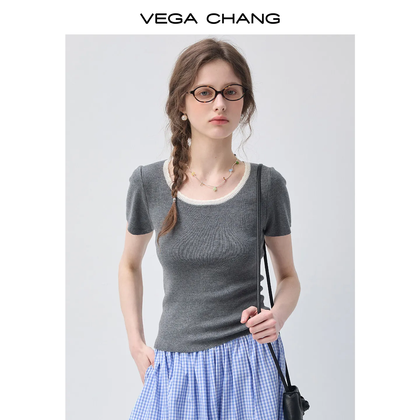 

Футболка Vega Chang с круглым вырезом и контрастным кружевом, летняя новинка 2026, приталенная, вязаная, с короткими рукавами