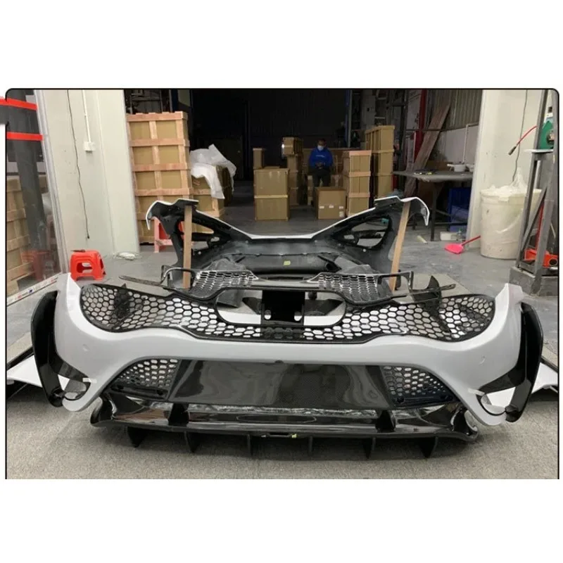 ชุดแต่งตัวถังคาร์บอนไฟเบอร์แท้คุณภาพสูงสำหรับ McLaren 720S รุ่นดัดแปลง 765LT ประกอบด้วยกันชน สเกิร์ตข้าง และบังโคลน