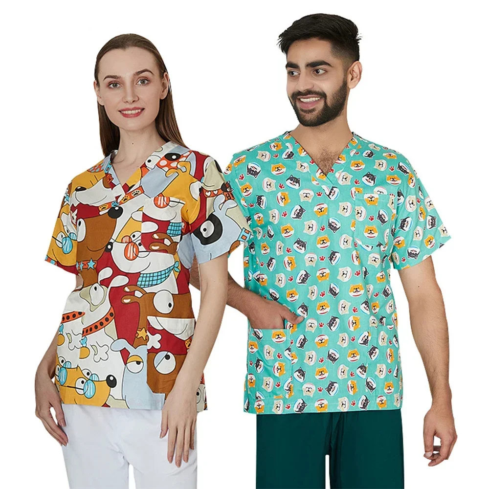 Cartoon Print enfermeira uniforme para mulheres, uniforme de trabalho, blusa com bolso, tops de enfermagem, acessórios médicos, manga curta