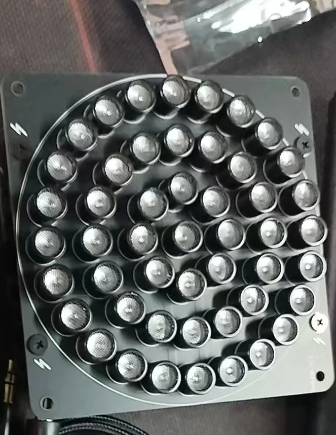 

Ультразвуковой направленный динамик 2026 с технологией сфокусированного звука, параметрический массивный динамик для музеев