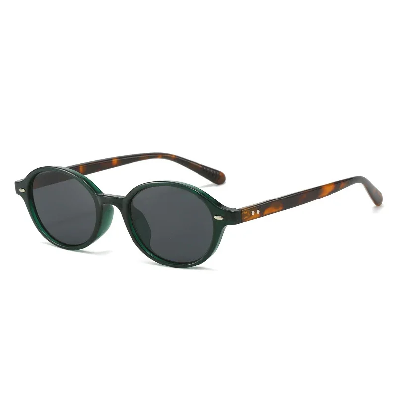 Occhiali da sole ovali piccoli retrò per donna uomo rivetti Shades Fashion Eyewear occhiali da sole di lusso UV400 marca Oculus donna Gafas y2k