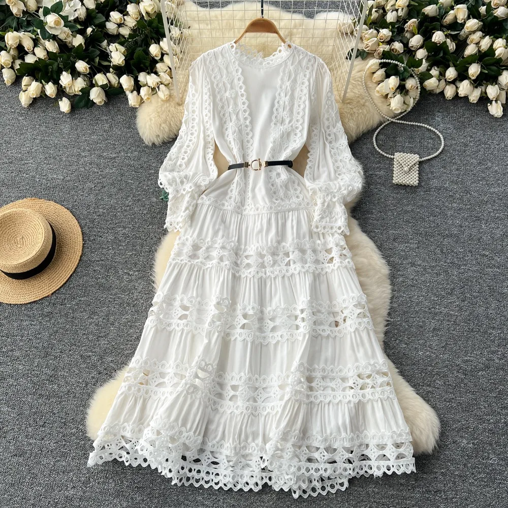 Neploe Temperament O Neck Lantern Sleeve Lace Dress Vintage Heavy Hollow Out Big Swing Mujer French Style Court Patchwork Robe