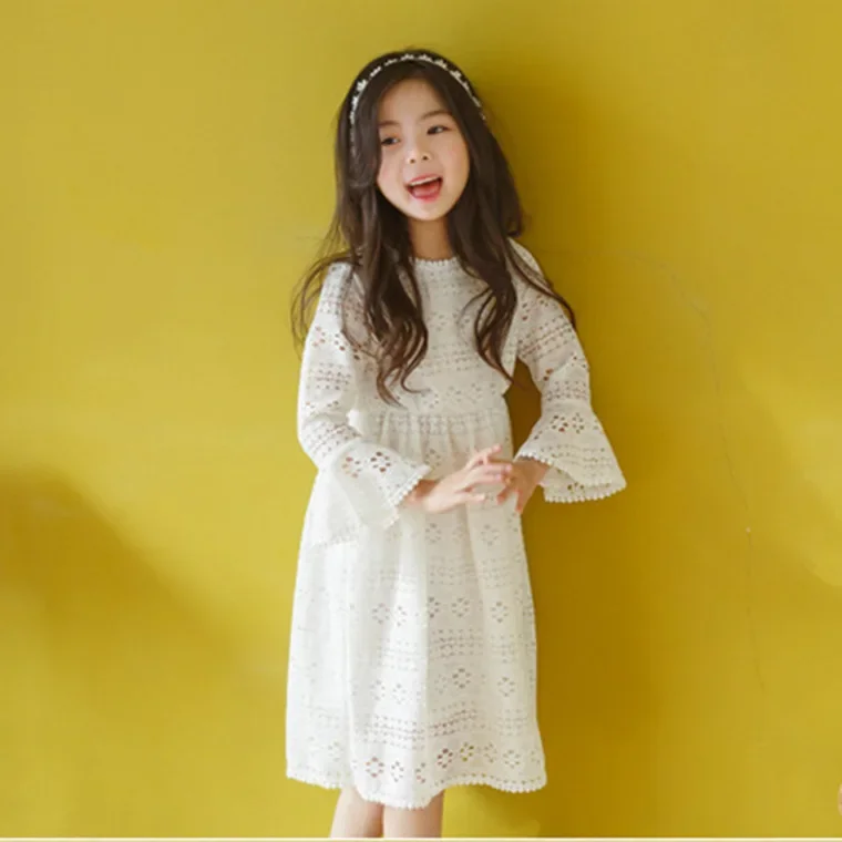 2024 Spring  Autumn  Children Girls  Dresses Baby Girls White Lace Flared Sleeve Dress  Princess Dress