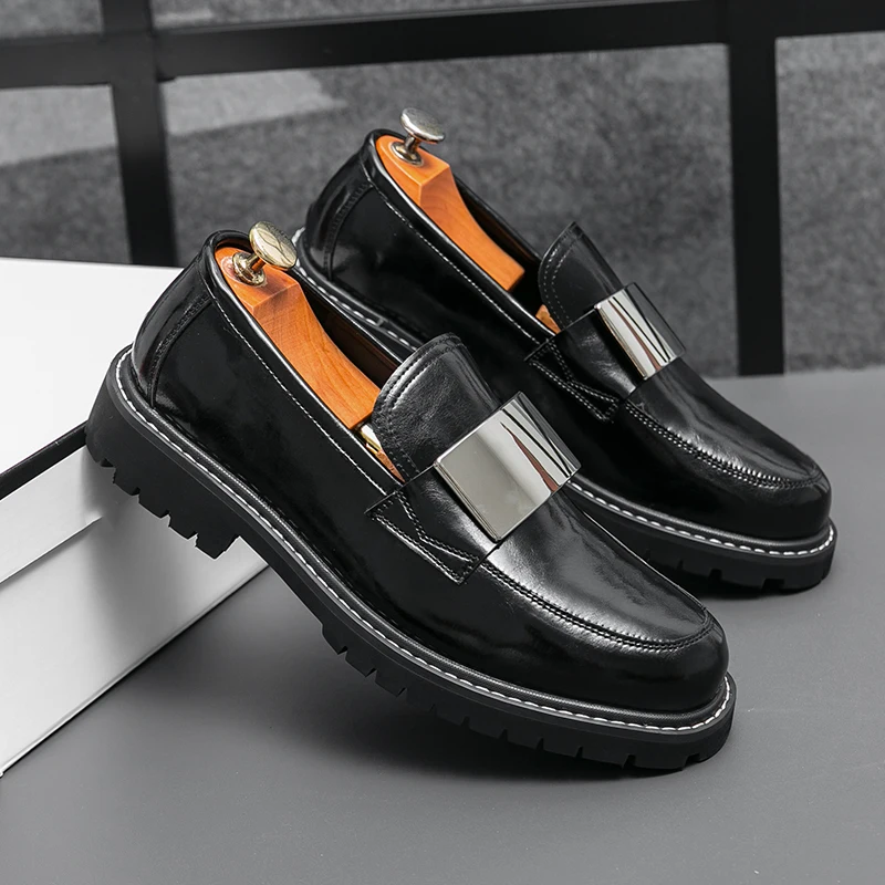 

Fashion New Gentleman Pointed Oxford Shoes For Men Black Wedding Dress Homecoming Formal Wedding Footwear