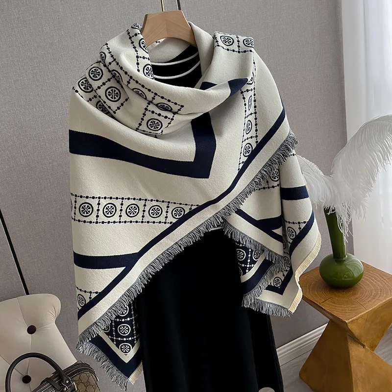 

130cmLarge square scarf use as a shawl in-conditioned rooms, women's summer office nap blanket, thickened warm scarf