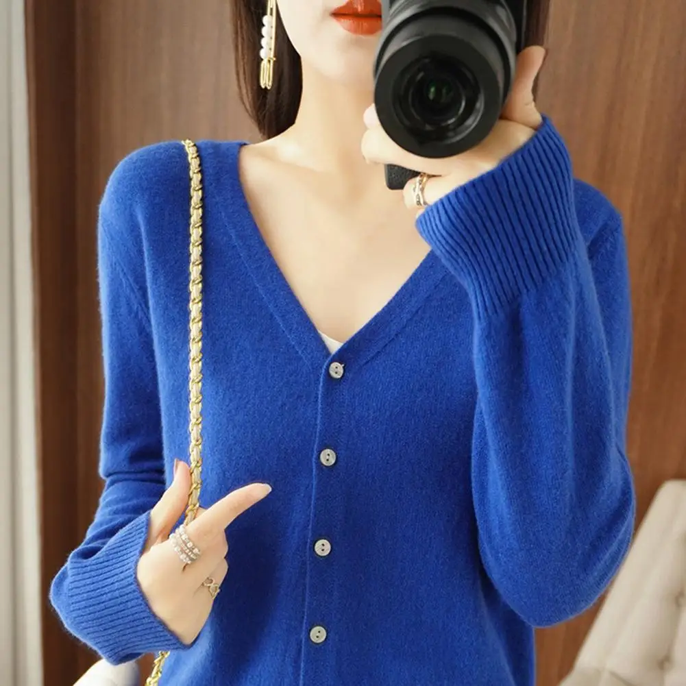 Loose Tailoring Sweater Stylish V-neck Knitting Cardigan with Ribbed Cuffs Single Breasted Design Spring Summer for Women