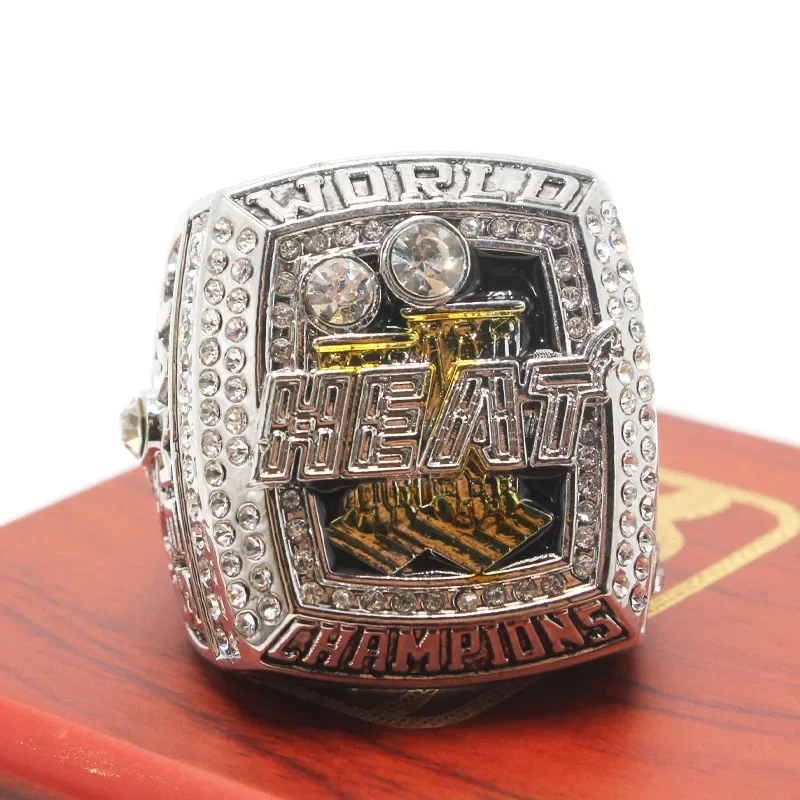 الدوري الاميركي للمحترفين الساخن النار 2013 جيمس بطل الدائري كرة السلة هدية تمثال بيع سريع بالجملة التجارة الخارجية كرة السلة المجوهرات #4