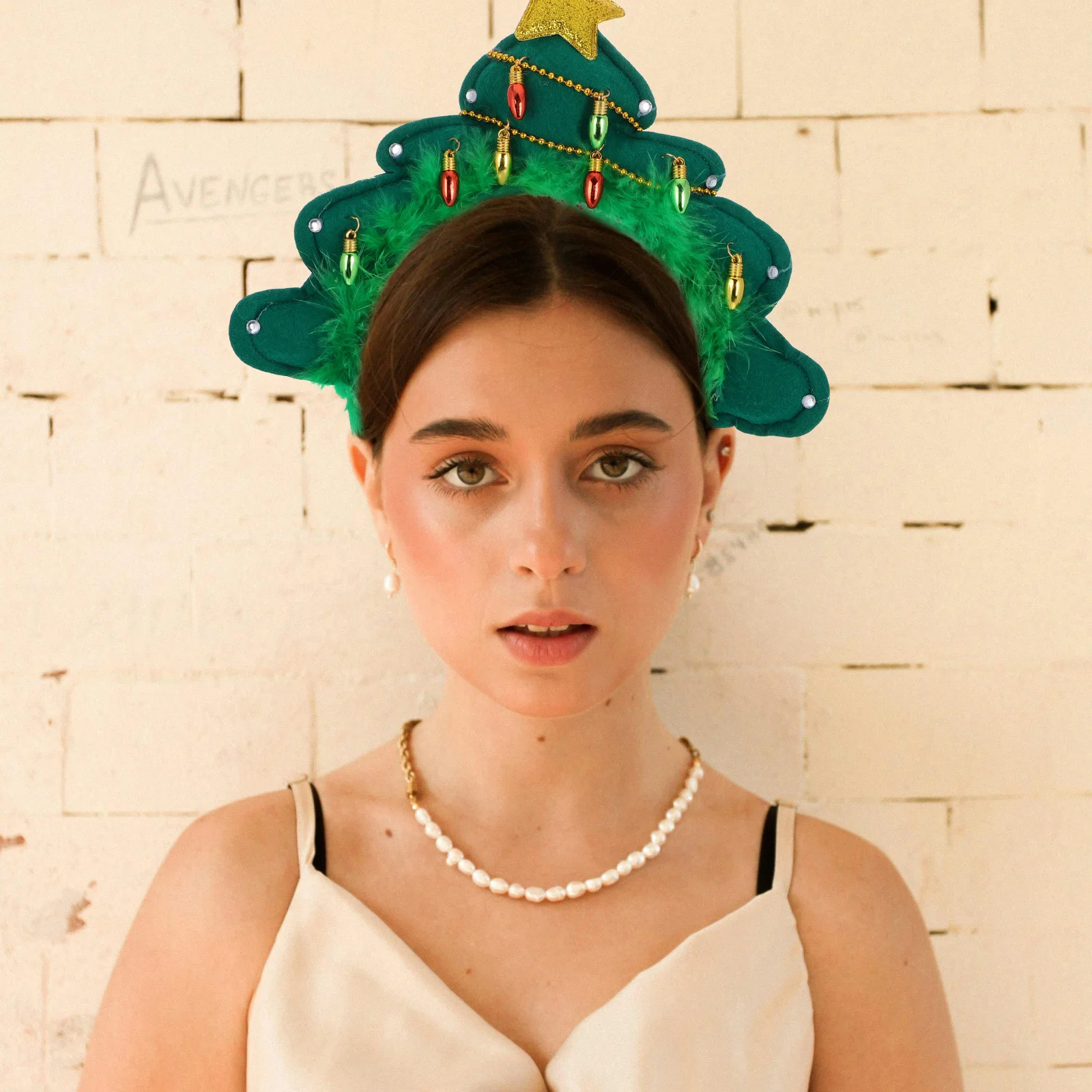 

Christmas Tree Headband Solid Material Xmas Tree Headband with Bell Glitter Decorative Hairband Comfortable Xmas Party Hair