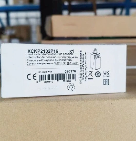 

Brand New Original XCKP2102P16 XCKP2110P16 XCKP2145P16 2118G11 ZCP21 Waterproof limit switch Fast delivery