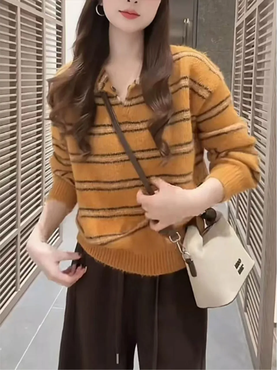 

Chic Orange Striped Knitwear Women's Lazy Sweater Early Autumn Winter Korean Sle Age-Defng Top Loose Fit Long Sve