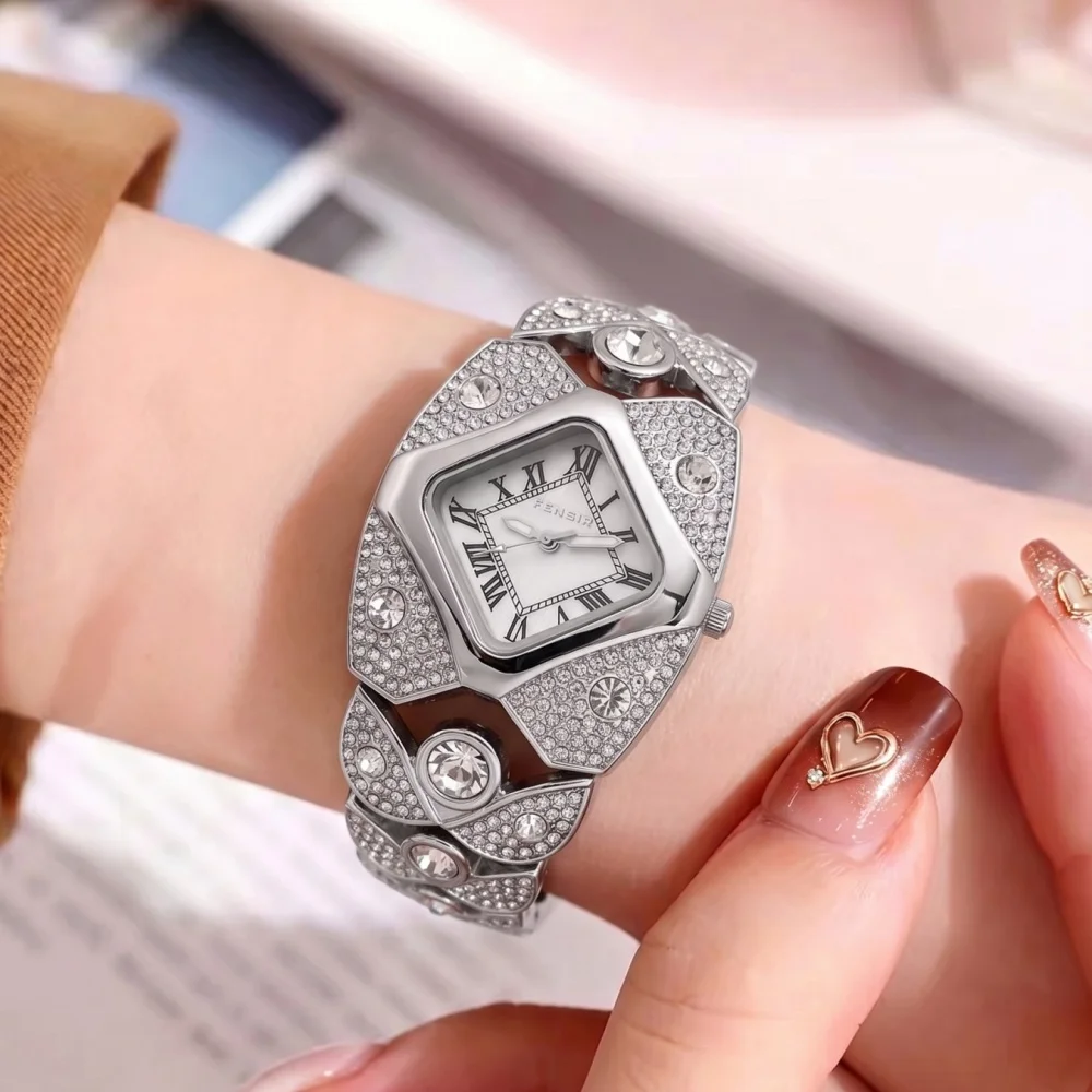 European and American Style Light Luxury Full Diamond Women's Fashion Watch, Roman Numeral Quartz Watch, Fully Diamond-Encrusted Strap, Waterproof and Versatile, Popular Gift-Giving Item, Women's Watch
