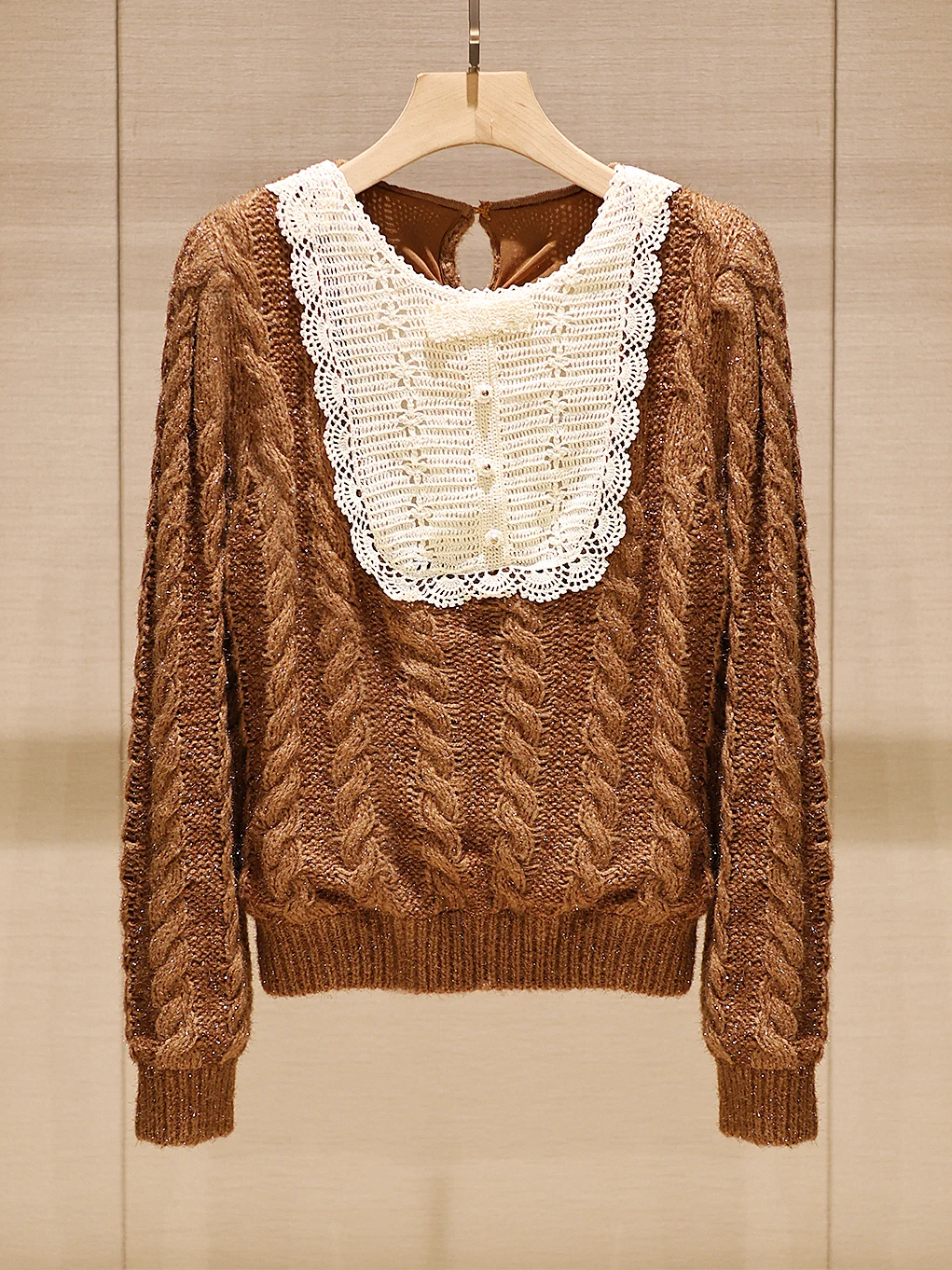 

Вязаный свитер женский, модный, осень 2025, милый, молодежный, уникальный, с кружевными вставками, с узором «косичка», с цветочным принтом, повседневный, свободного кроя