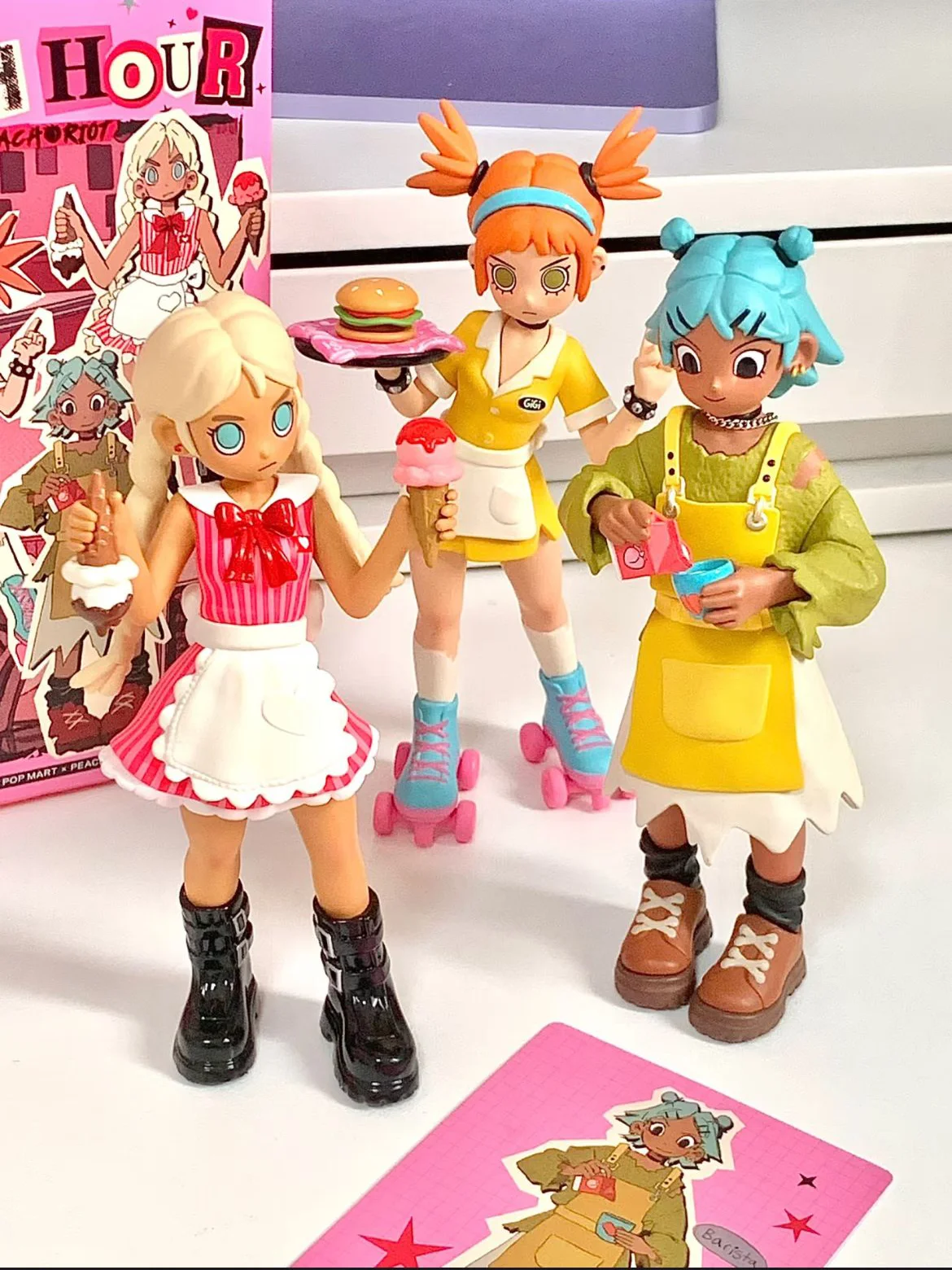 Nueva caja ciega genuina de la serie Peach Motim Rush Hour, bonitas y frescas figuras de acción de salón de crema Poppy-Lce, modelo coleccionable sorpresa
