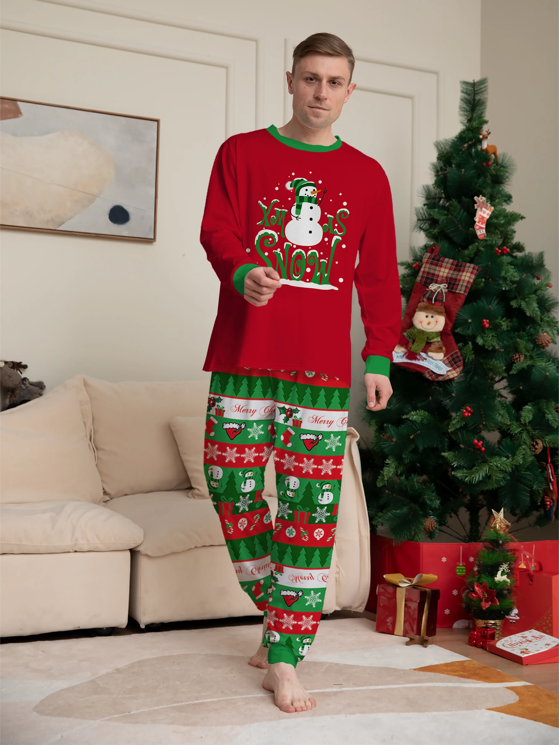 커플 크리스마스 잠옷 세트 - 레드 '눈사람 프린트' 탑 & 그린-레드 체크무늬 크리스마스 바지