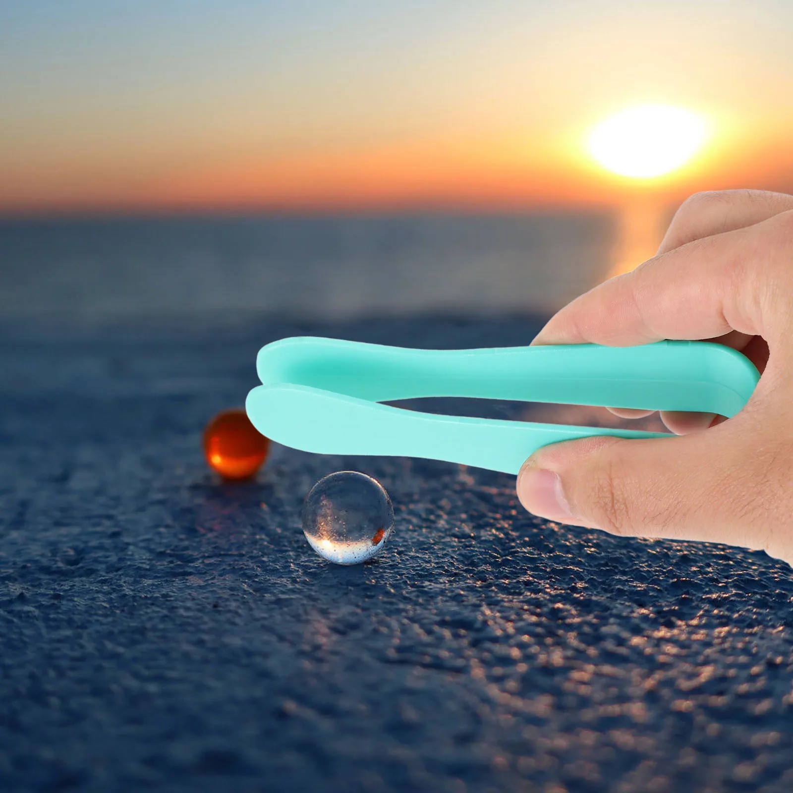 

5Pcs Kids Plastic Tweezers Lightweight ABS Material Experimental Collecting Sorting Kindergarten Aid Tweezers for Children