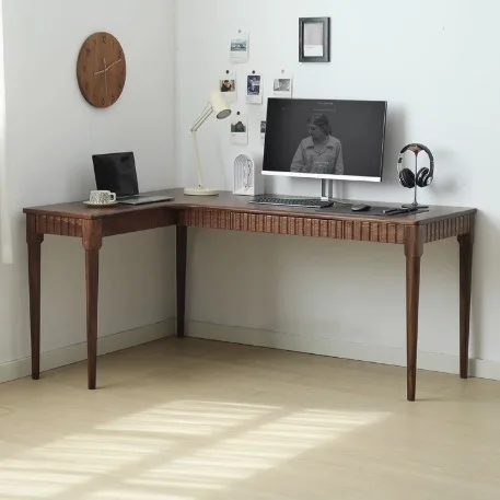 مكتب زاوية من الخشب الصلب الاسكندنافي قابل للتخصيص، طاولة شقة صغيرة بزاوية مزدوجة