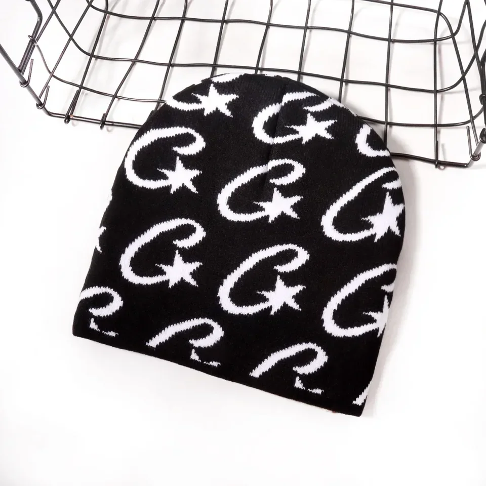 

Stylish Unisex Knitted Beanie - Trendy Casual Winter Hat for Cycling, Sports & Outdoor Warmth