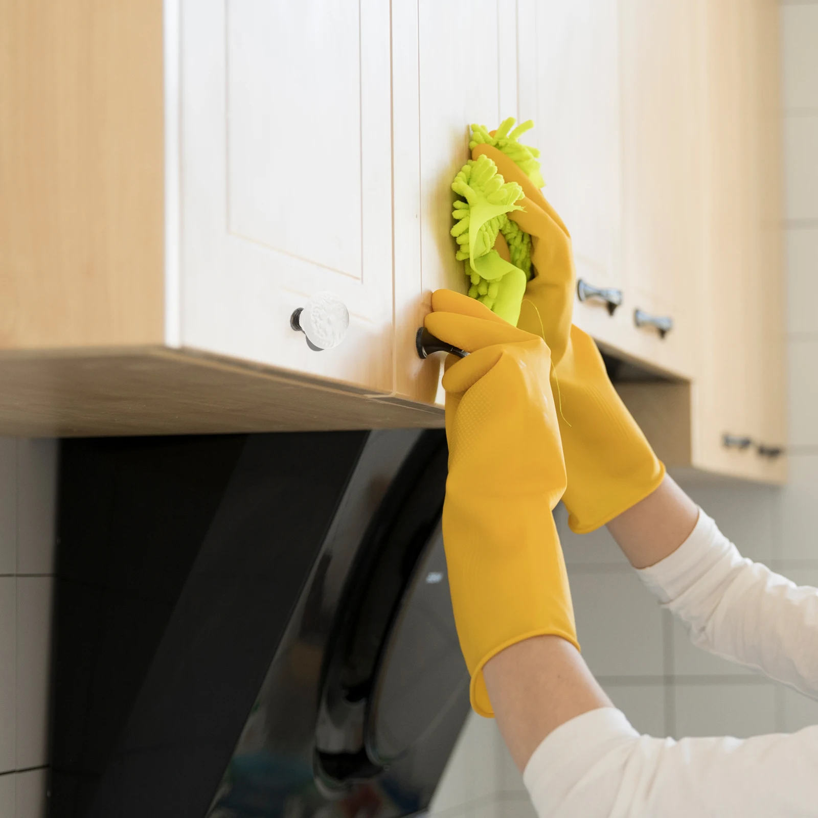 

1 set Ceramic Knobs Single Hole Round Relief Vintage H les for Cabinets Drawers White Color Hardware Accessories