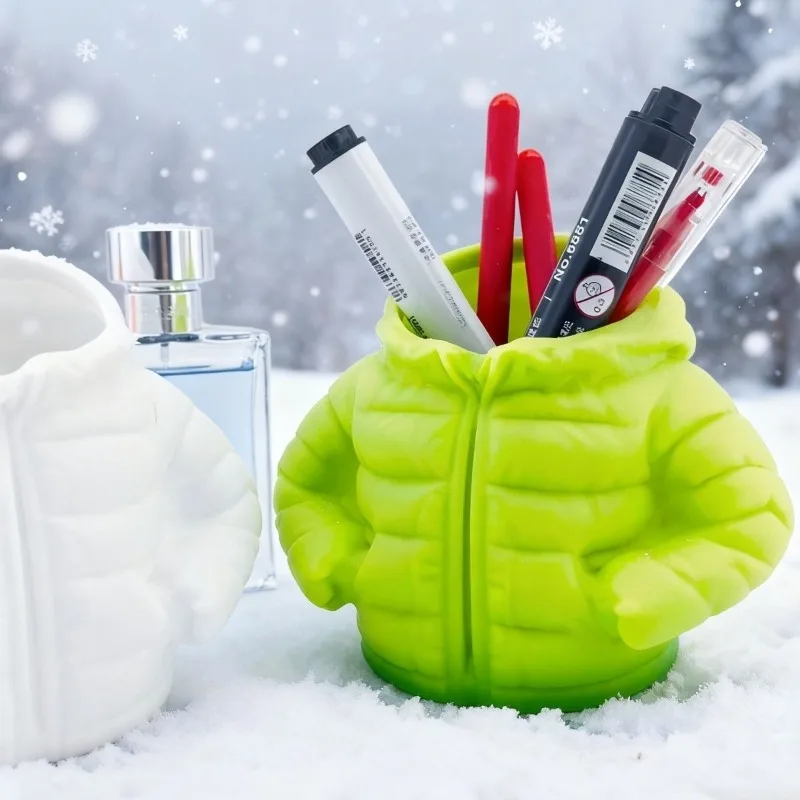 1pcs Down Jacket Pen Holder Creative 3D Printed Desktop Student Stationery Organizer Box Novelty Office Desk Pen Container