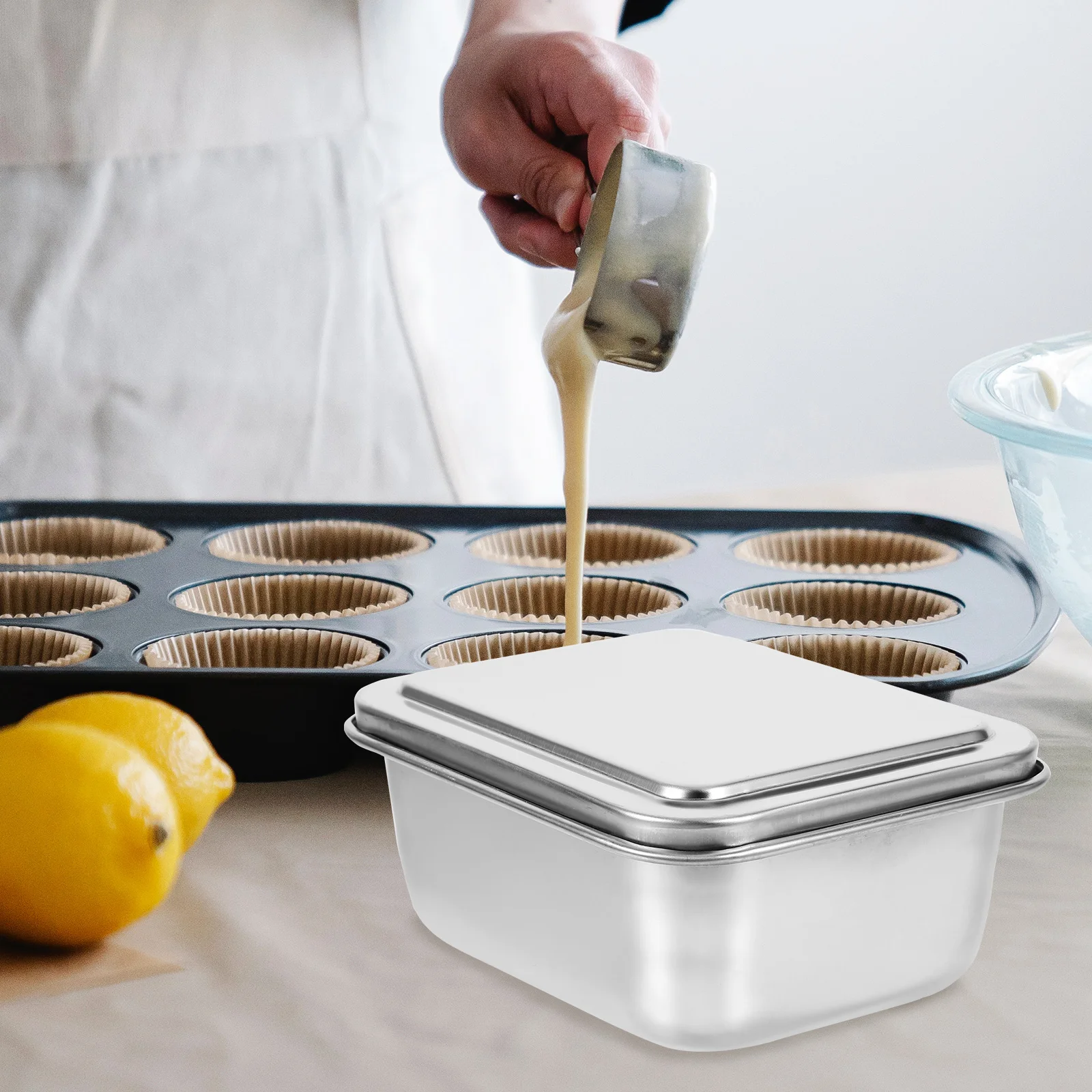 

Stainless Steel Baking Pan Square Flat Bottom Nonstick Cake Mold with Lid Tiramisu Dessert Mold Storage Container Baking Tray