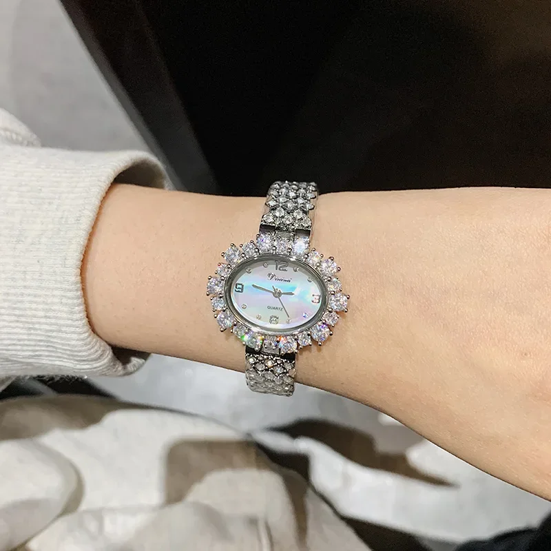 Sparkly Garland Zircons Wrist watches for Women Big Square Crystals Bracelets Watches Elegant Luxury Jewelry Quartz Watch