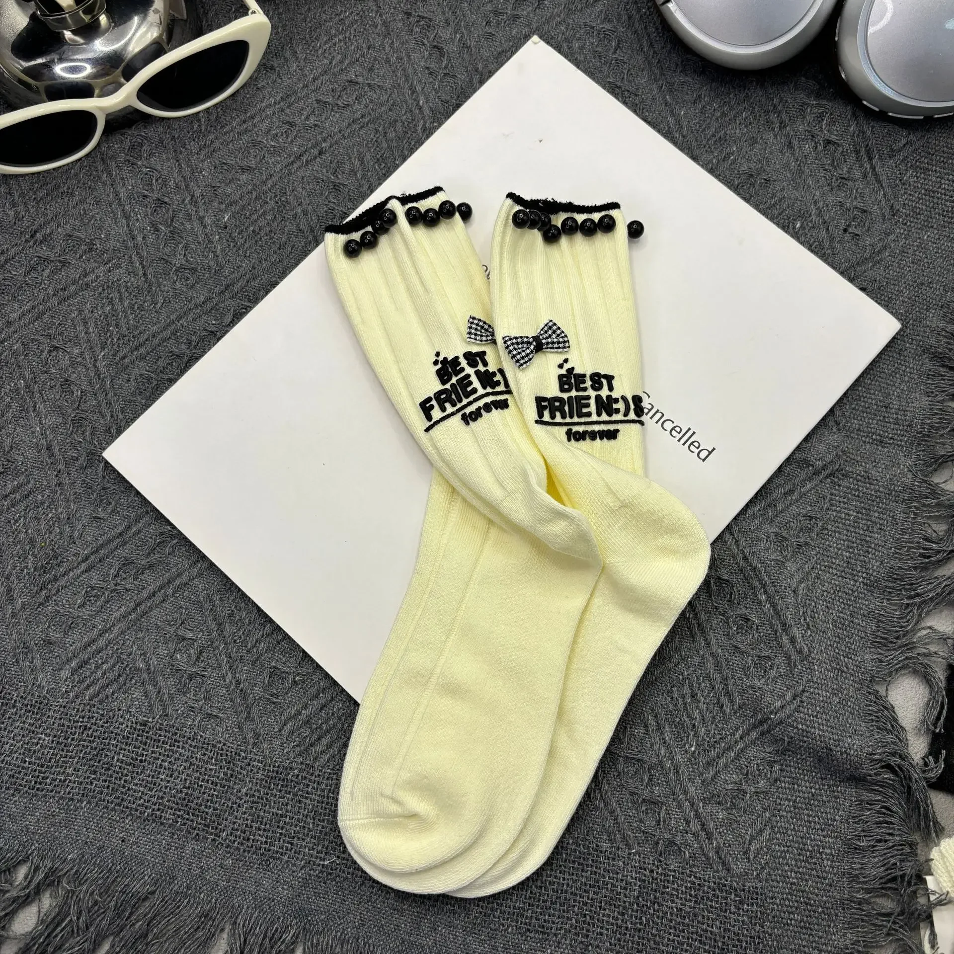 Jewelry Socks Women's 2024 Autumn and Winter New Products Heavy Industry Heel Beads Silicone Letter Bow Niche Tube Socks