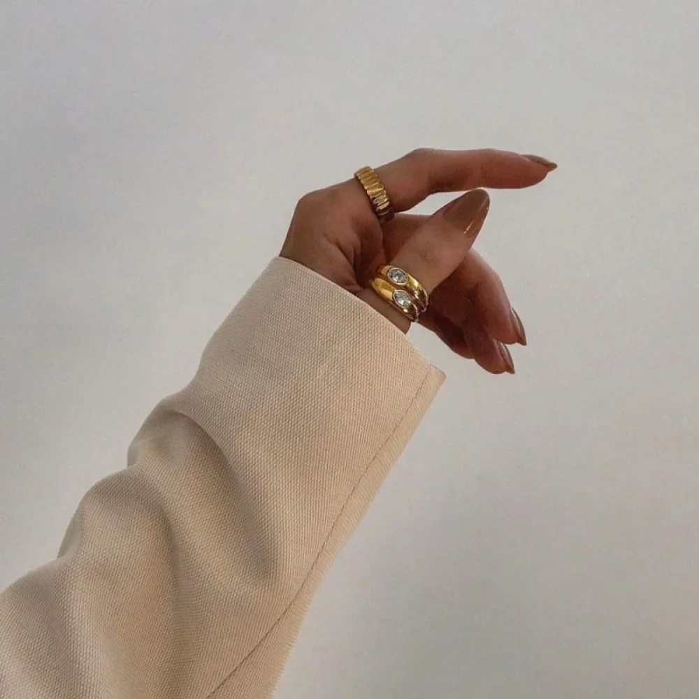Vintage Double Round Circle Polished Gold Plated Zircon Knuckle Ring Anti Allergic Metal Stainless Steel Teardrop Crystal Rings