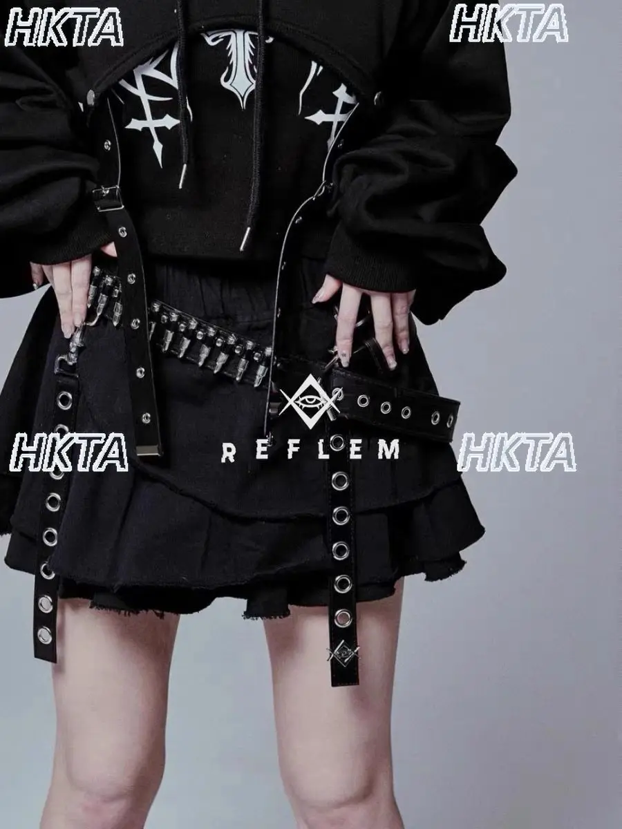

Japanese Sweet Cool 2026 Spring New Hot Girl Belt Black Skirt Subculture Y2K High Waist Striped Pleated Cake Short Skirt Women