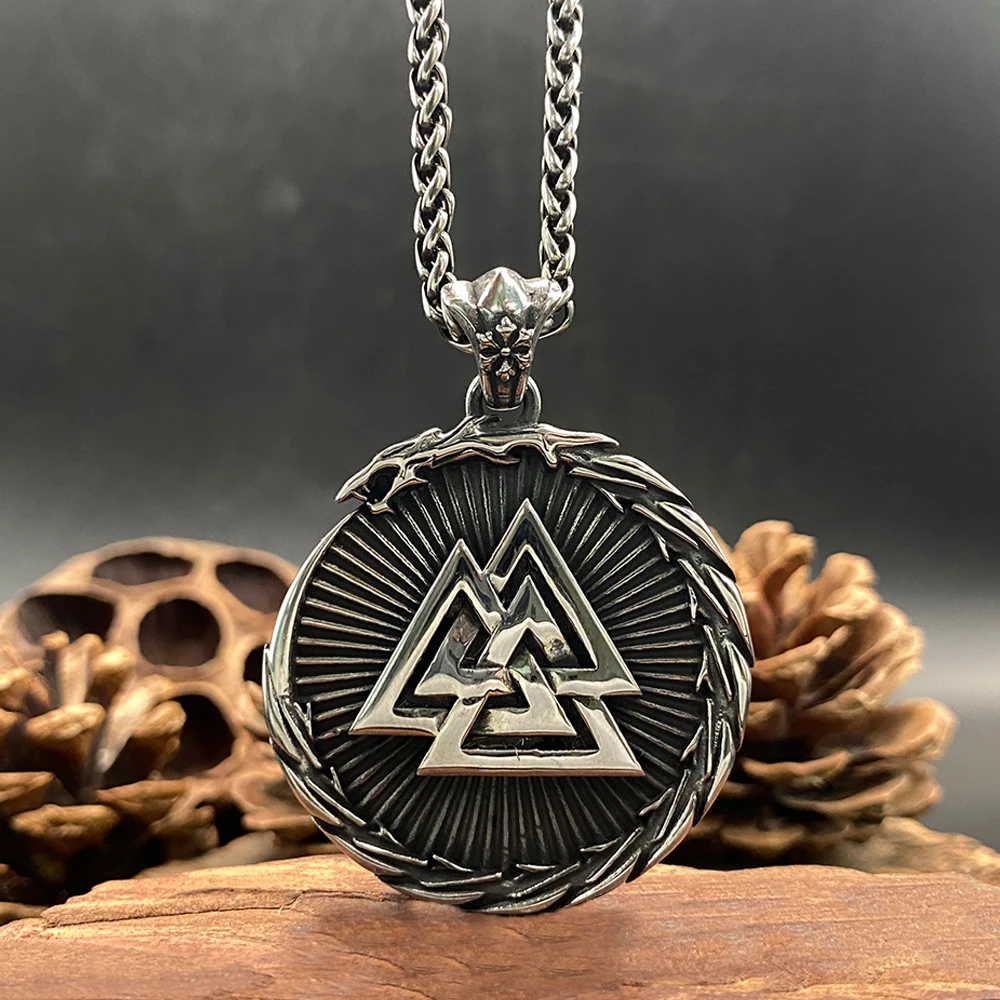 Viking Knot Pendant Necklace for Men, Nordic Retro Hip Hop Jewelry, Heavy Design Norse Culture Inspired Fashion Accessory