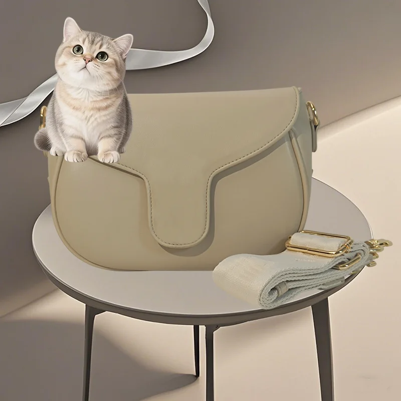 

Cortical Controlled Heartbeat Sniper! Exquisite and Compact Crossbody Bag, Providing A Highlight for Daily Wear.