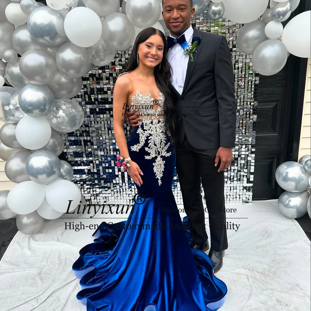 فساتين لحضور الحفلات الموسيقية من الكريستال اللامع الرائع 2025 حورية البحر المخملية رداء حفلات السهرة مخصص الوهم ذيل محكمة vestidos de gala