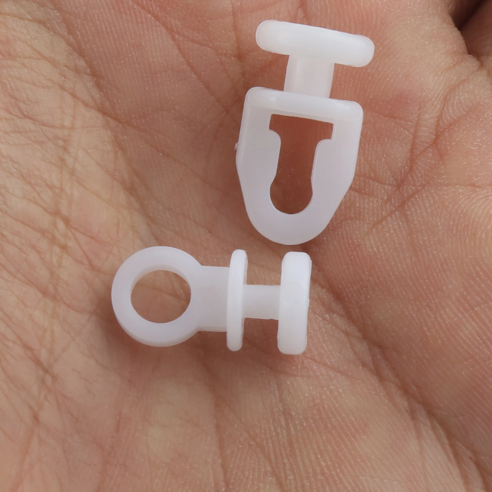 50 Pcs Plastic Rail Curtain Conveyor Hook Rollers Home Curtains Hanger Drapery Tieback Hooks Curtain Accessories Track Slider