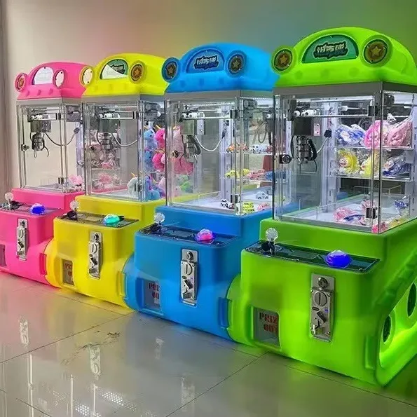 Mini English Language Claw Crane Machine Small Plastic Vending Game & Plush Machines