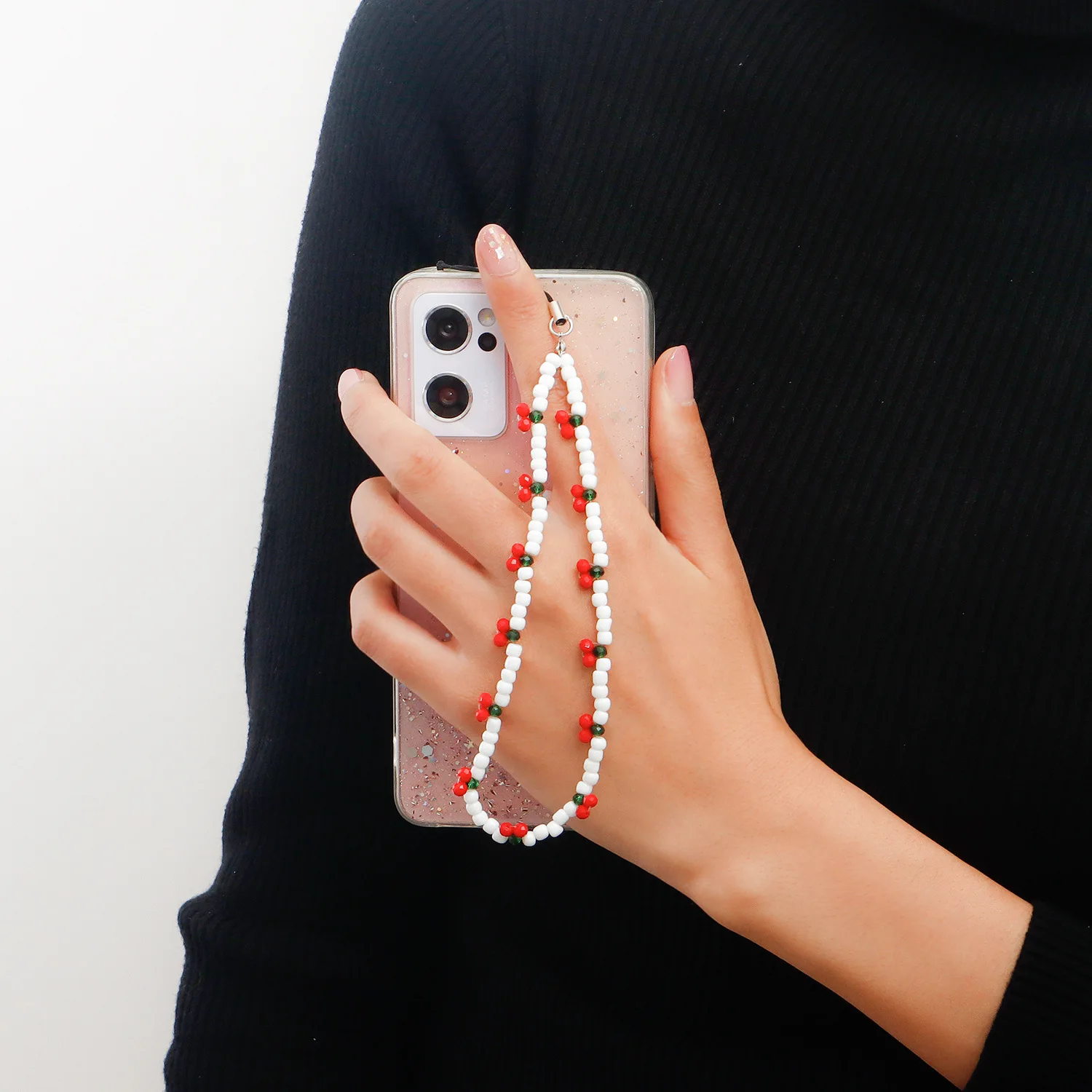 Cadenas de teléfono con cuentas de cereza para mujer, cordón de teléfono con cuentas de cereza, accesorios para bolso, llavero, 2023
