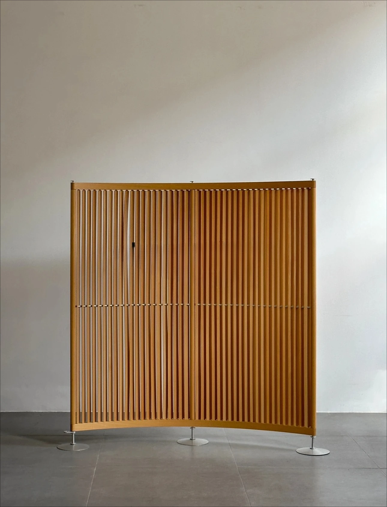 

Minimalist solid wood screen medieval Nordic decorative home