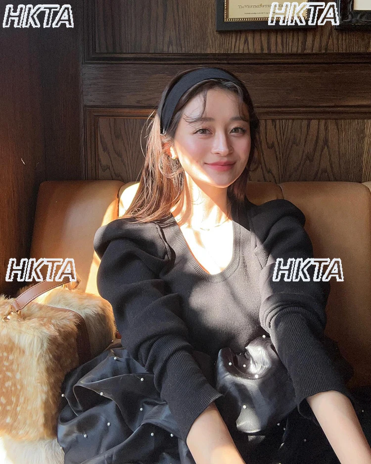 

Japanese Layered Beaded Cloud Yarn Spliced Round Neck Puff Sleeve Knitted Tshirt High Waist Slim Skirt Long Sleeve Top T-Shirts