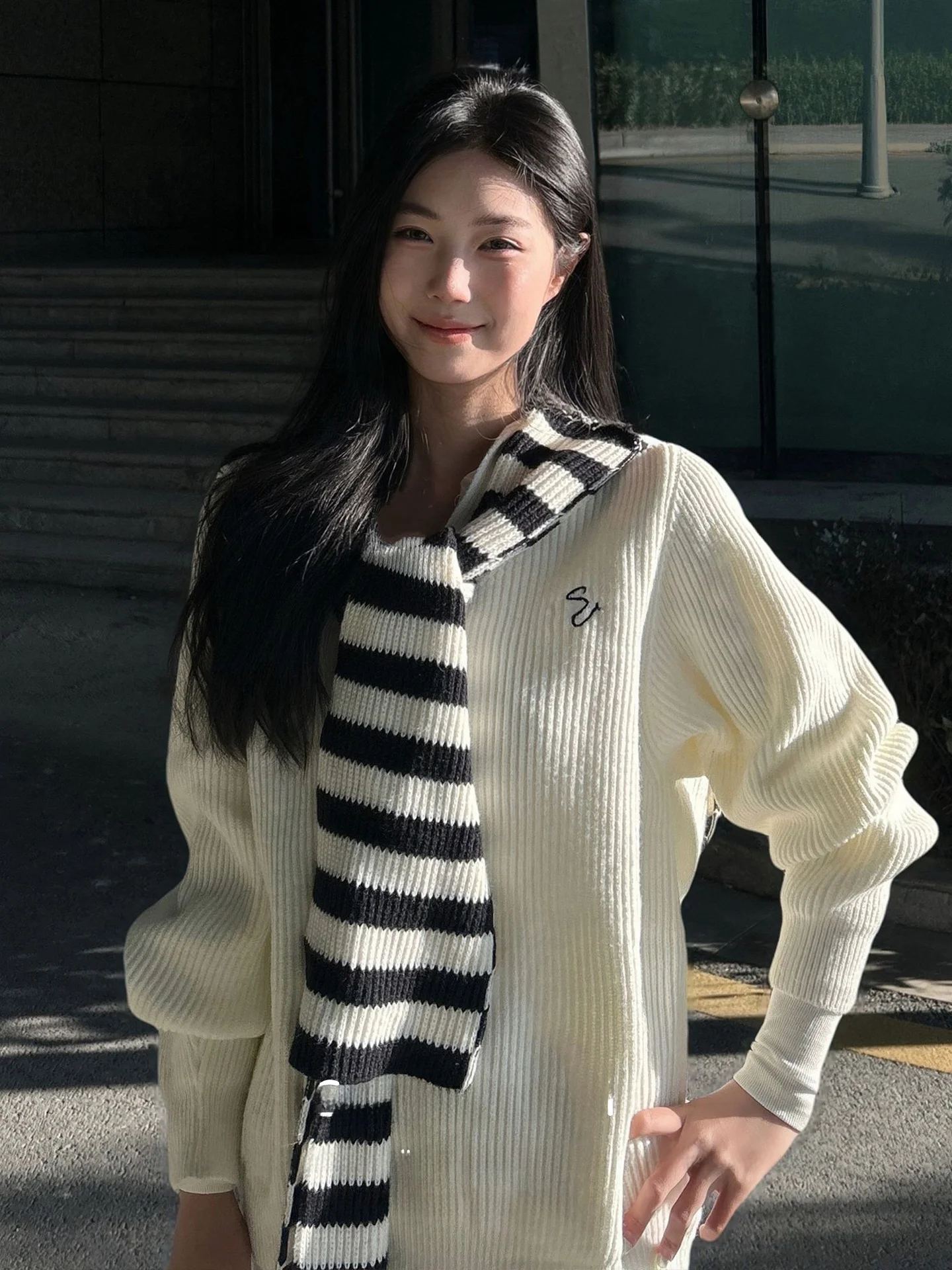 

Korean Lazy Sle V-Ne Sweater Women Early Spring Stripe oulder Wrap Knitted Loose Casual Soft Trendy Top Ci Walk