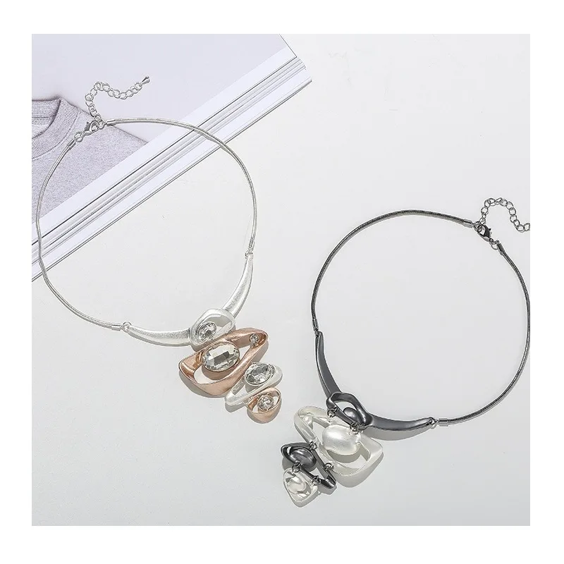 

Short Necklace Popular Autumn and Winter Geometric Irregular Pendant Jewelry Women's Metal Collarbone Chain