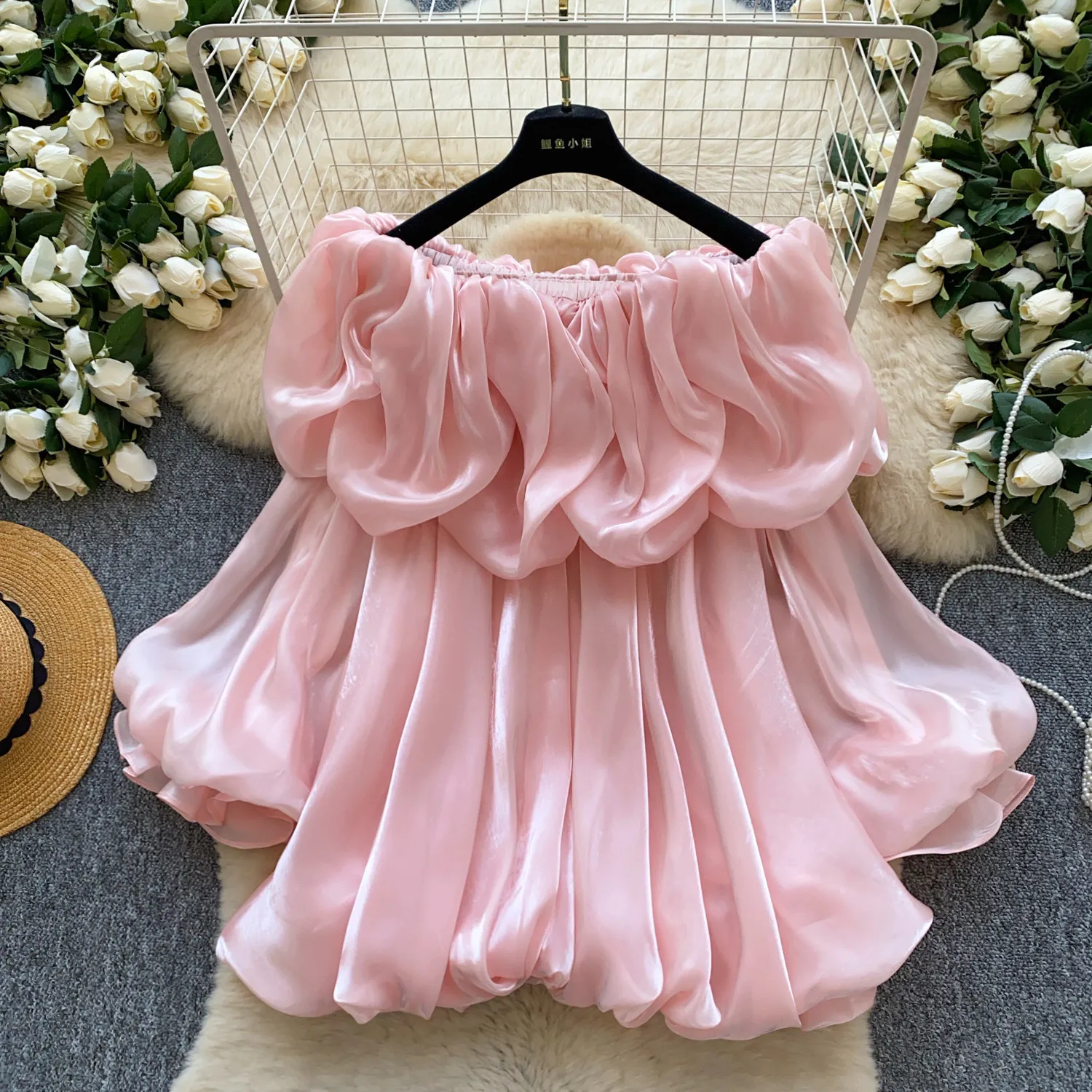 

Tops Women Top Sexy Slash Neck Off Shoulder Y2k Streetwear Lantern Sleeve High Waist Elegant Solid Ruffles Work Slim Fit 2026