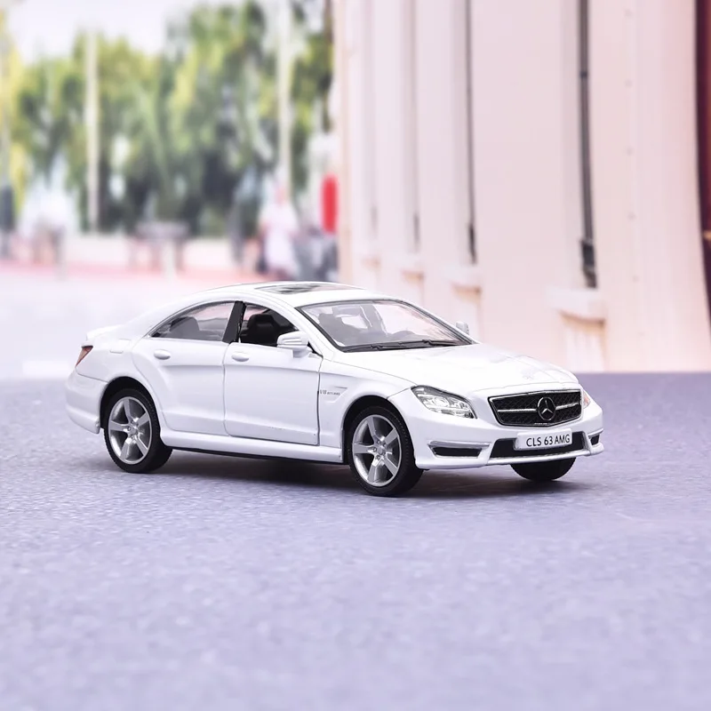 1/36 Mercedes Bens CLS63 Alloy Diecast Toy Car Model Pull Back Vehicles Toys For Boys Kids Gifts For Chilren Collection