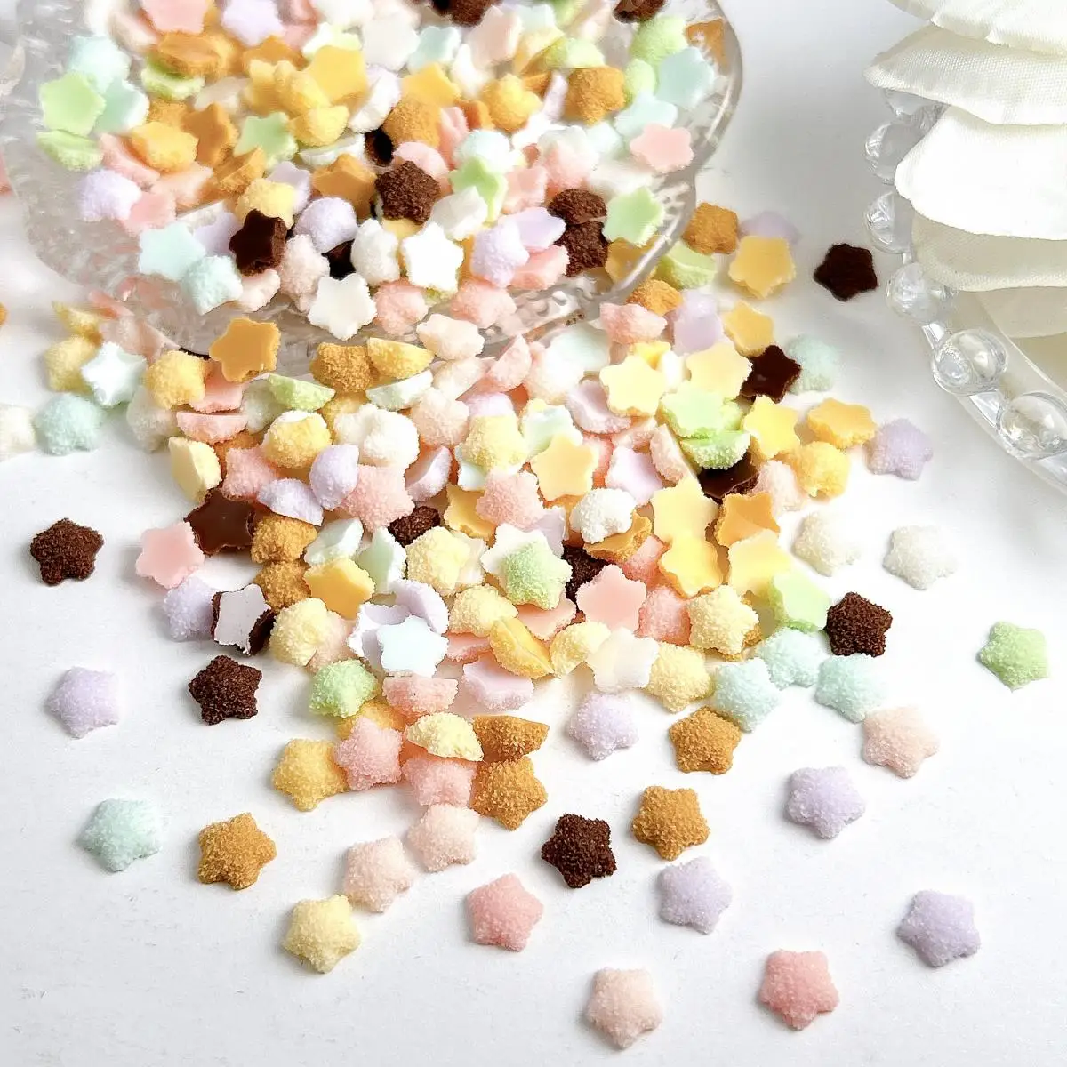 50PCS Creative Luminous Five-pointed Star Resin Nail Charms Macaron Colored Cartoon Frosted Star Resin Nail Art Decorations DIY