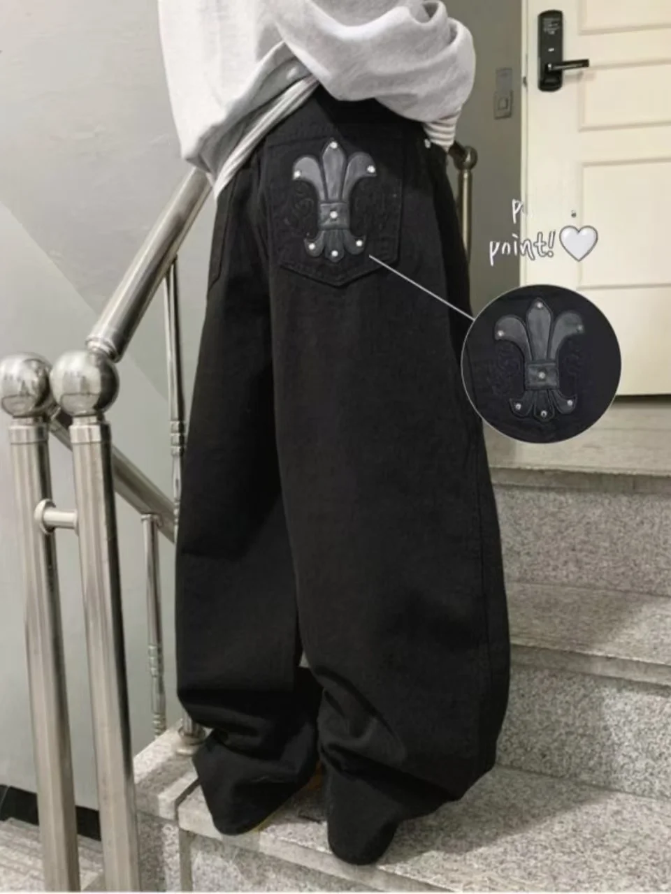 

Женские джинсы с высокой талией и кожаной нашивкой, модные, индивидуальные, в уличном стиле, брюки-харланы, широкие, стройнящие, длинные