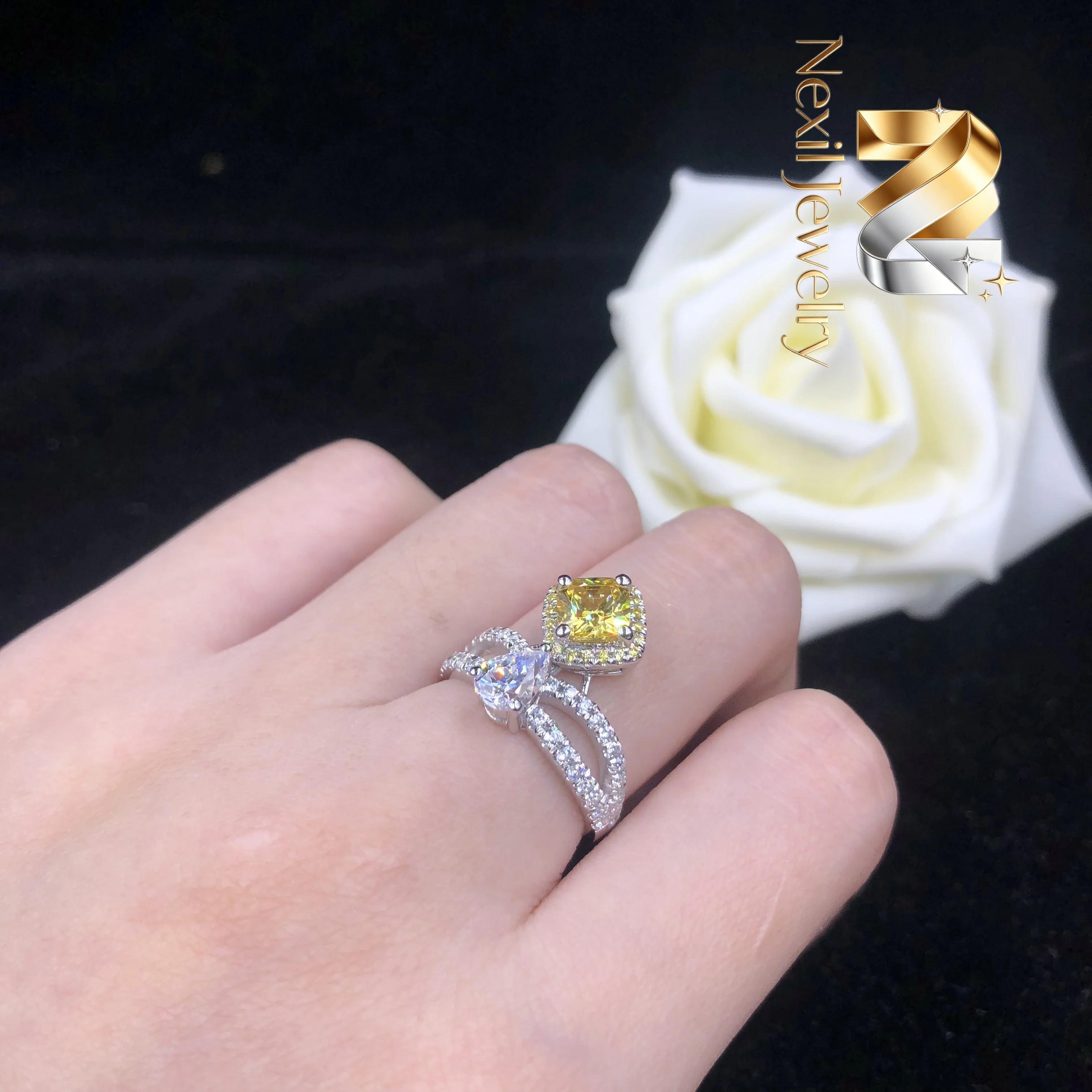 

Nexil Jewelry Gorgeous 1Ct Cushion Cut Yellow Diamond Ring for Women Wedding Jewelry Solid Platinum 950 Ring R112