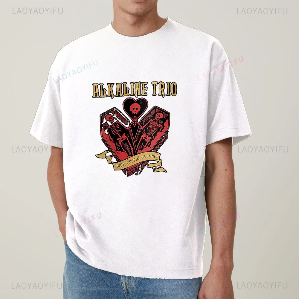 Alkaline Trio Rock Band tendencia de verano Harajuku de manga corta para hombres y mujeres camiseta Universal con patrón de camiseta de gran tamaño