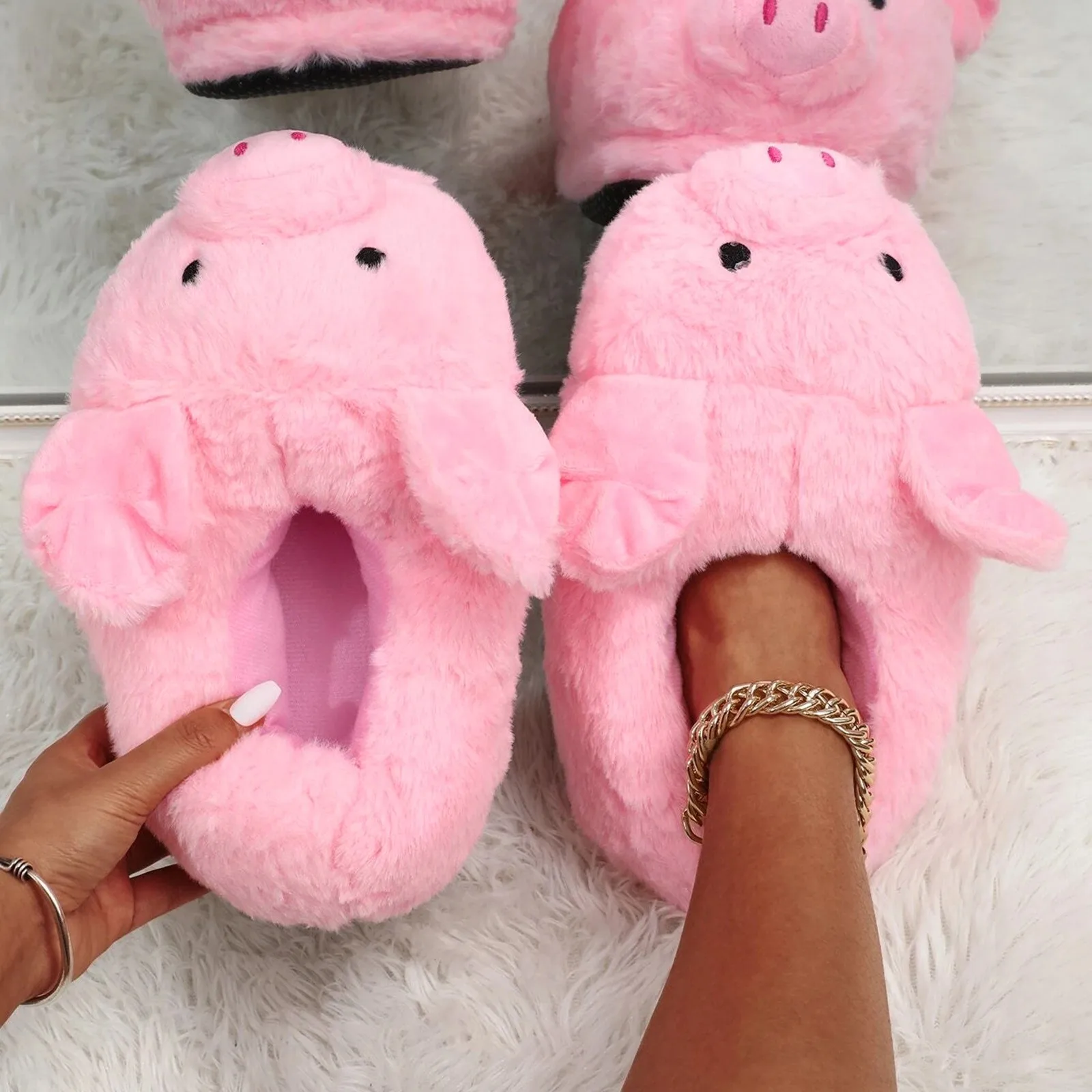 Winter Women Warm Indoor Slippers Ladies Fashion Cute Pink Pig Shoes Women\'s Soft Short Furry Plush Home Floor Plush Slipper