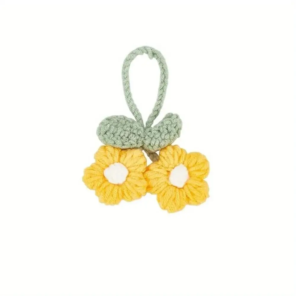 Fashion Colorful Crochet Flowers Pendant Handmade Creative Plant Keychain Artificial Flowers Hanging Decoration Gifts