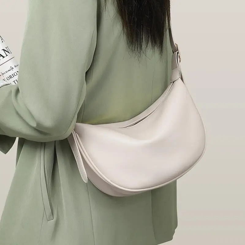 Fashion Jiaozi Bao Women Shoulder Bags New Texture Solid Color Niche Soft Leather Korean Leisure Versatile Outdoor Crossbody Bag